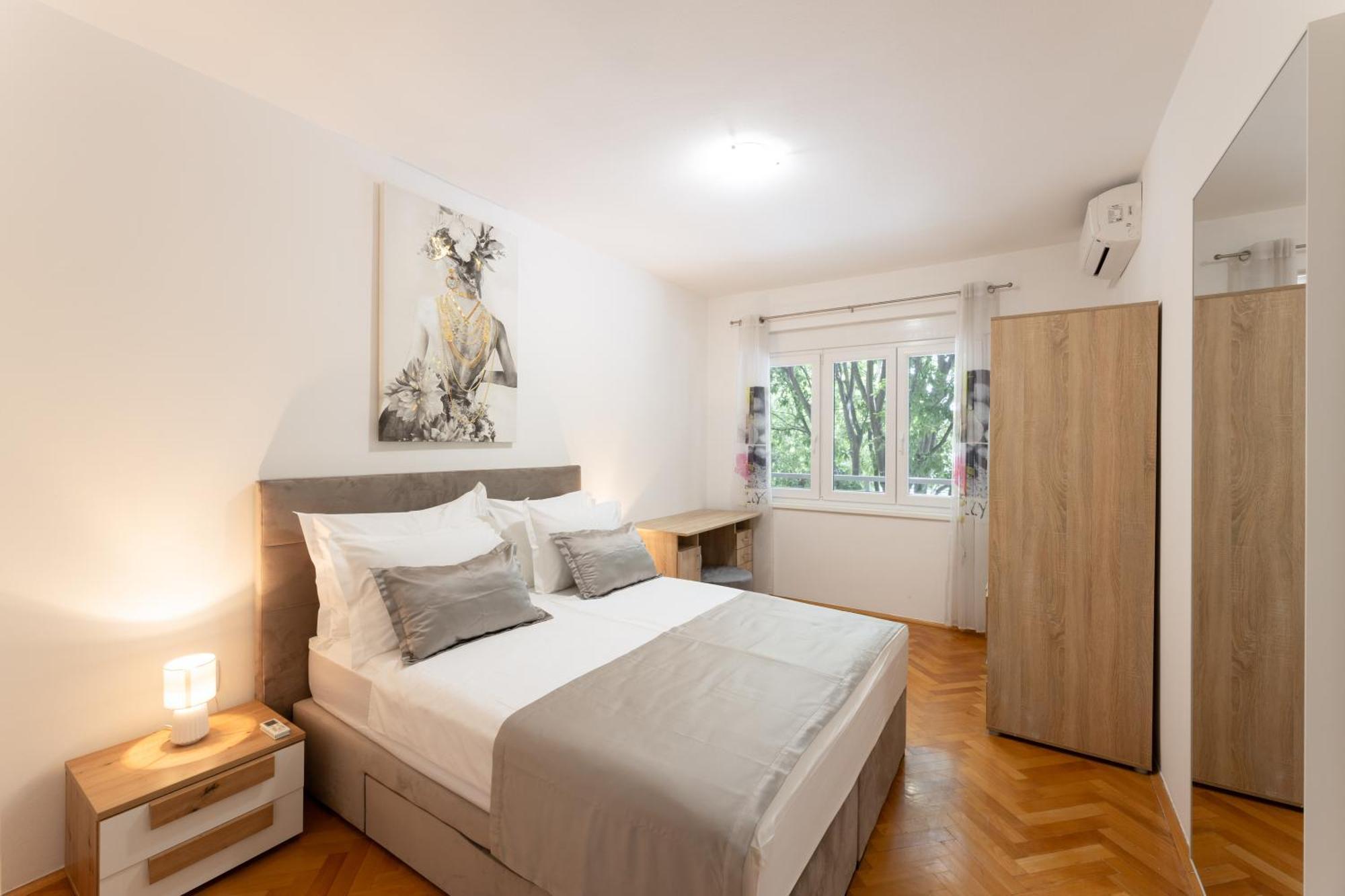 Apartment Central To Beach & Old Town Split Extérieur photo